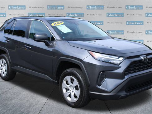 Used 2024 Toyota RAV4 LE FWD image 3