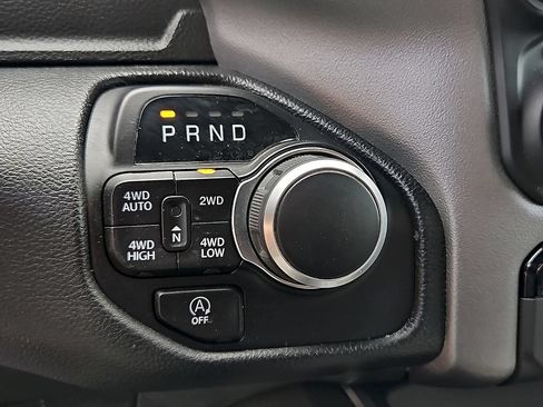 Used 2024 RAM 1500 Big Horn AWD/4WD image 15