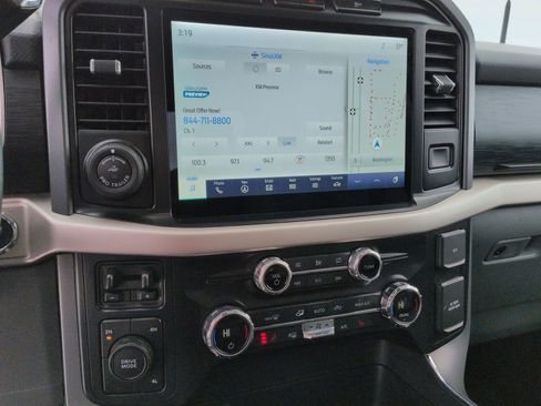 Certified 2021 Ford F150 XLT w/ Equipment Group 302A High image 32