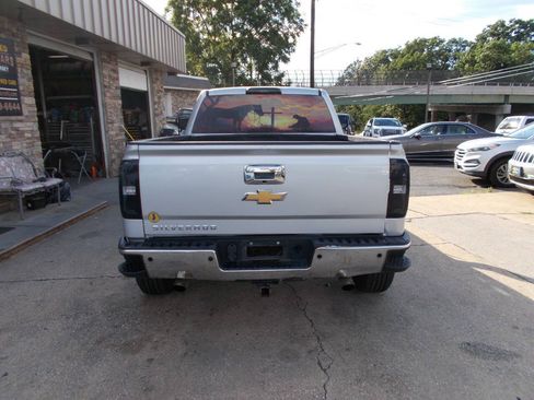 Used 2016 Chevrolet Silverado 1500 W/T w/ WT Convenience Package AWD/4WD image 4