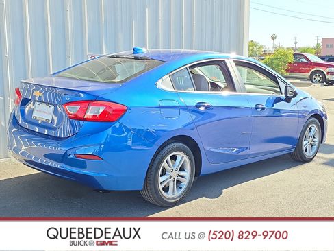 Used 2018 Chevrolet Cruze LT FWD image 7