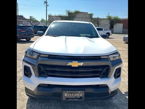 New 2025 Chevrolet Colorado LT w/ Advanced Trailering Package image 7