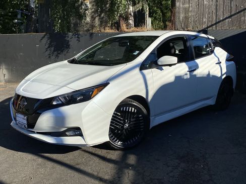 Used 2023 Nissan Leaf SV Plus FWD image 1
