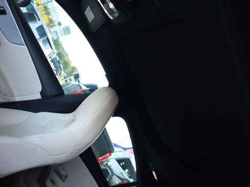 Used 2020 Mercedes-Benz CLA 250 image 18