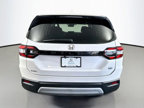 Used 2025 Honda Pilot EX-L image 6