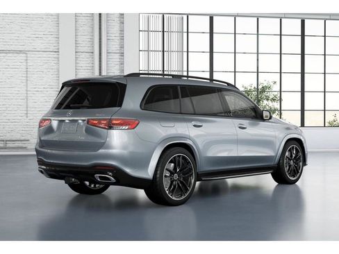 New 2026 Mercedes-Benz GLS 450 4MATIC image 21