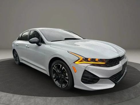 Used 2024 Kia K5 GT-Line w/ GT-Line Premium Package FWD image 3