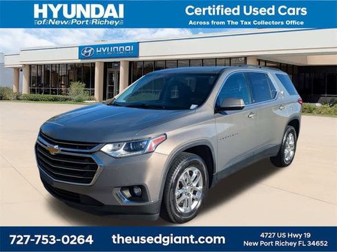 Used 2019 Chevrolet Traverse LT image 1