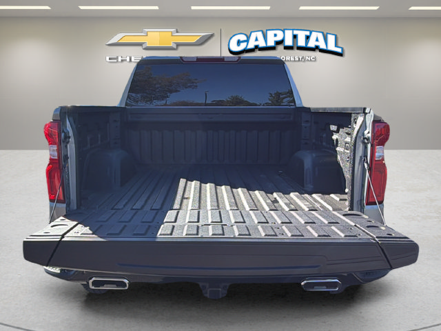 Used 2026 Chevrolet Silverado 1500 LT Trail Boss w/ LPO, Dark Essentials Package AWD/4WD image 32