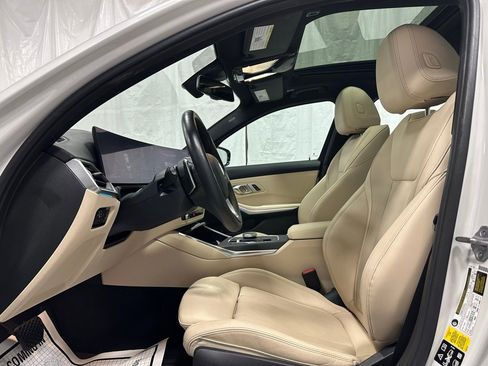 Used 2023 BMW 330i xDrive Sedan w/ Premium Package image 14