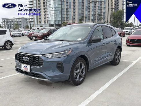 Used 2023 Ford Escape ST-Line w/ Tech Pack #1 FWD image 10