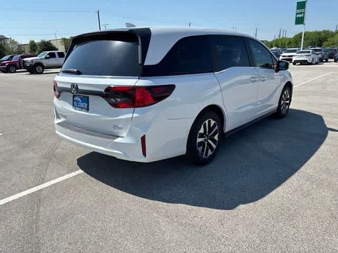 Used 2026 Honda Odyssey EX-L image 5