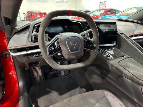 Used 2024 Chevrolet Corvette Stingray Premium Cpe w/ Z51 Performance Package RWD image 6