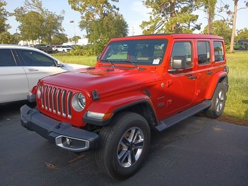 Used 2021 Jeep Wrangler Unlimited Sahara w/ LED Lighting Group AWD/4WD image 2