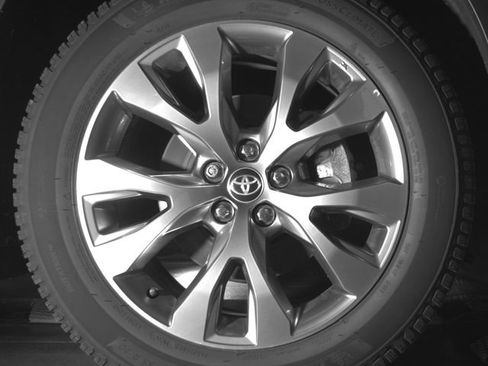 Used 2025 Toyota Grand Highlander AWD image 10