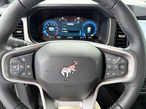 New 2026 Ford Bronco Badlands AWD/4WD image 7