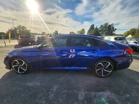 Used 2021 Honda Accord Sport Special Edition image 4