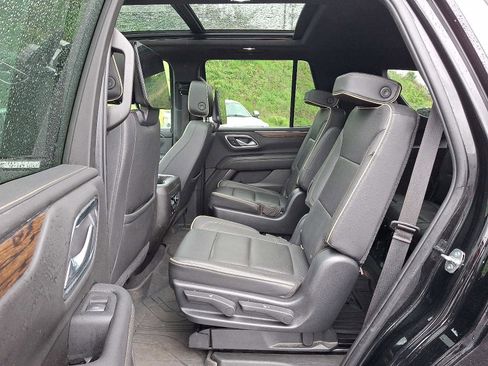 Used 2021 Chevrolet Tahoe Premier AWD/4WD image 10