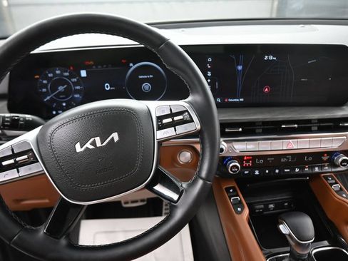 Used 2025 Kia Telluride SX X-Line AWD/4WD image 40