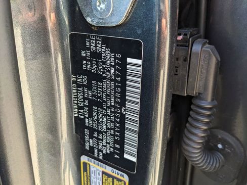 Certified 2024 Kia Sportage SX FWD image 39