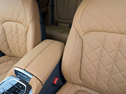 New 2026 BMW X5 xDrive40i AWD/4WD image 17