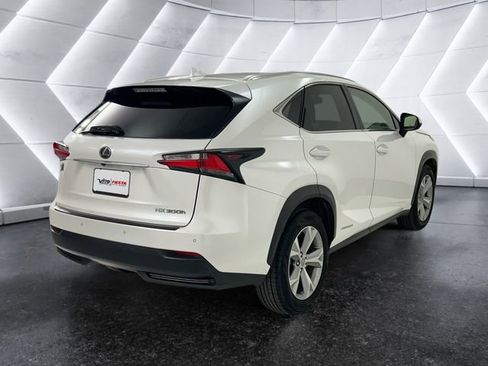 Used 2017 Lexus NX 300h AWD image 4