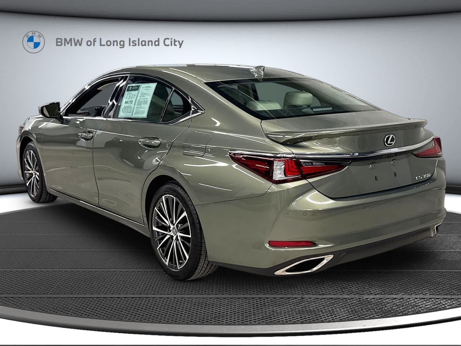 Used 2025 Lexus ES 350 w/ Premium Package FWD image 7