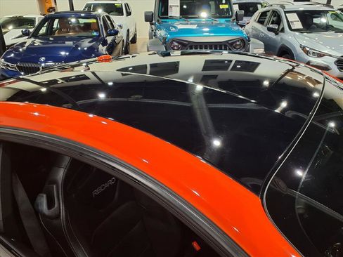 Used 2016 Ford Mustang GT Premium w/ Equipment Group 401A image 7