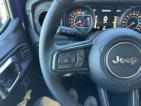 New 2026 Jeep Wrangler Unlimited Rubicon image 25