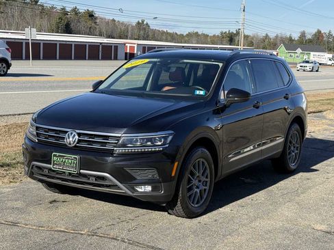 Used 2019 Volkswagen Tiguan SEL Premium image 8