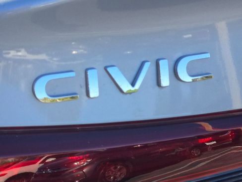 Certified 2025 Honda Civic Sport image 10