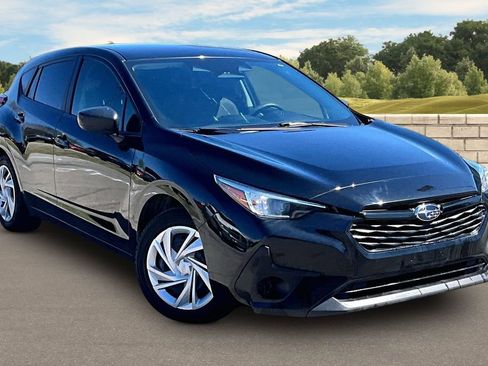 Used 2024 Subaru Impreza 2.0i image 2