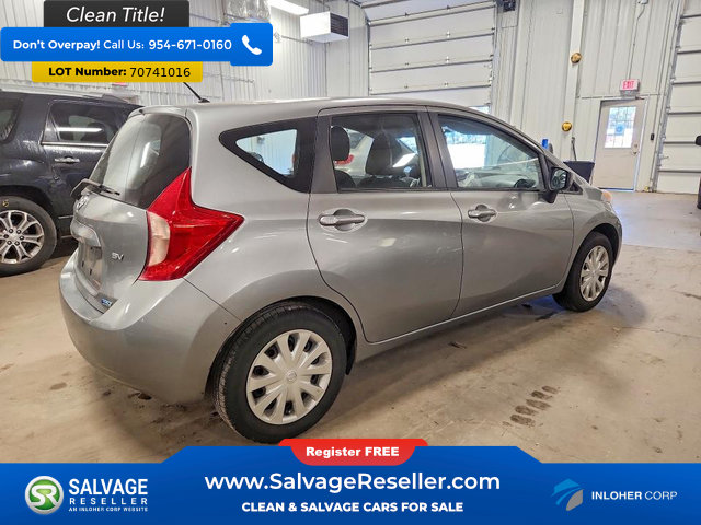Used 2015 Nissan Versa Note SV FWD image 4