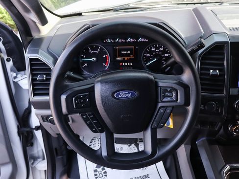 Used 2022 Ford F250 XLT w/ Black Appearance Package image 21