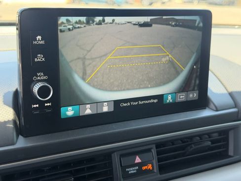 Used 2024 Honda Pilot EX-L image 25