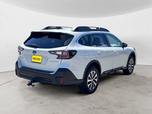 Used 2021 Subaru Outback Premium w/ Popular Package #1 AWD/4WD image 5