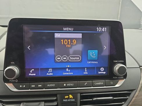 Used 2023 Nissan Altima 2.5 SV AWD/4WD image 33