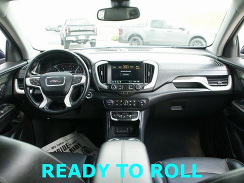 Used 2023 GMC Terrain SLT image 32