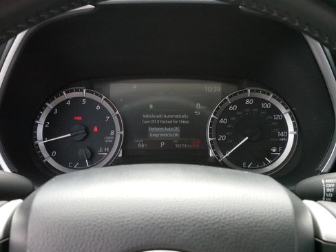 Certified 2024 Toyota Highlander XLE image 21