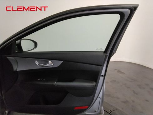 Used 2024 Kia Forte LXS image 36