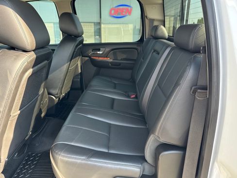 Used 2014 GMC Sierra 3500 SLT image 10