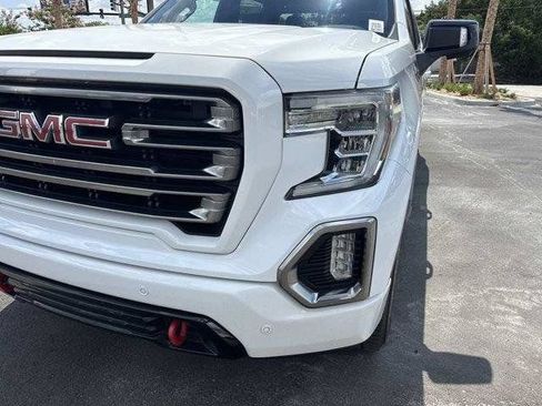Used 2020 GMC Sierra 1500 AT4 w/ AT4 Premium Package AWD/4WD image 10