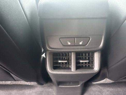 Used 2026 Chevrolet Equinox RS w/ Convenience Package III FWD image 16