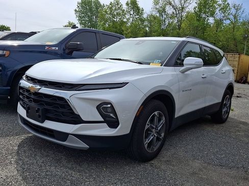 Used 2023 Chevrolet Blazer LT w/ LPO, Cargo Package AWD/4WD image 4