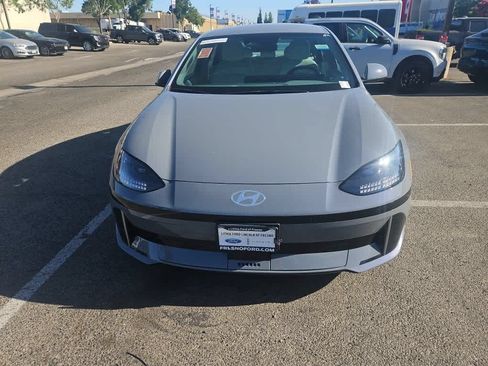 Used 2023 Hyundai Ioniq 6 SEL RWD image 2