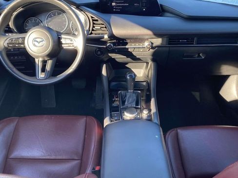 Used 2024 MAZDA MAZDA3 s image 27