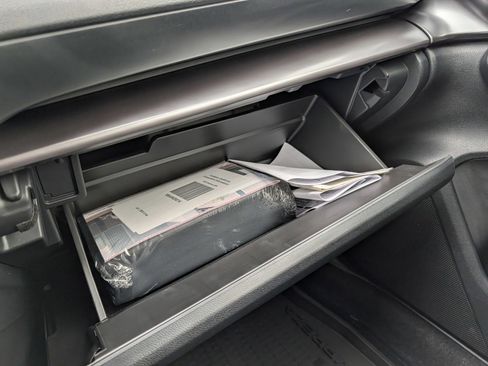 Used 2025 Subaru Impreza 2.0i image 32