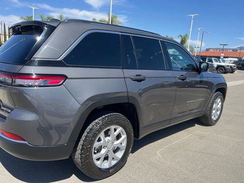 Certified 2023 Jeep Grand Cherokee Limited RWD image 12