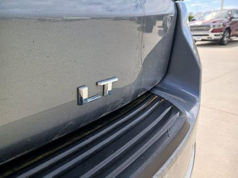 Used 2022 Chevrolet Tahoe LT w/ LT Signature Package AWD/4WD image 12