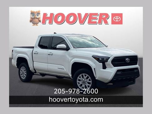 Used 2024 Toyota Tacoma SR5 RWD image 1